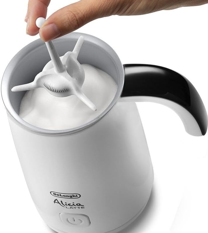 image:imageDeLonghi EMF 2B Alicia Latte Milchaufschumer schwarzWei