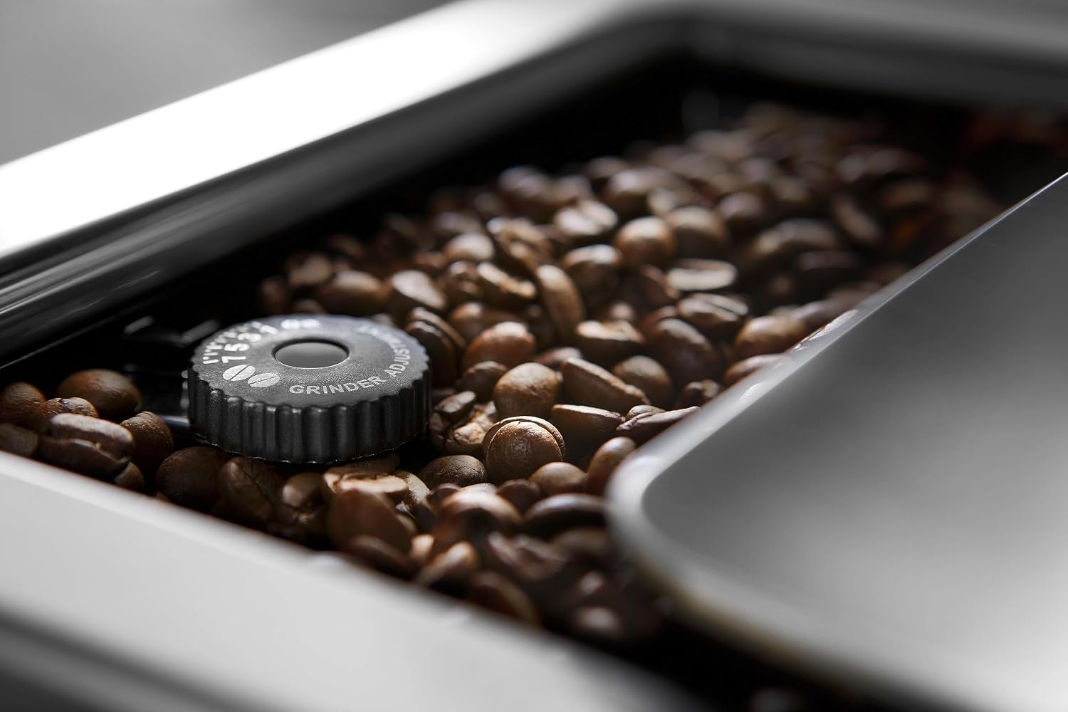 image:imageDeLonghi PrimaDonna Elite ECAM 65655MS Kaffeevollautomat mit LatteCrema Milchsystem Cappuccino amp Espresso 35 Zoll TFT Touchscreen Farbdisplay amp AppSteuerung Edelstahlfront silberKaffeevollautomat